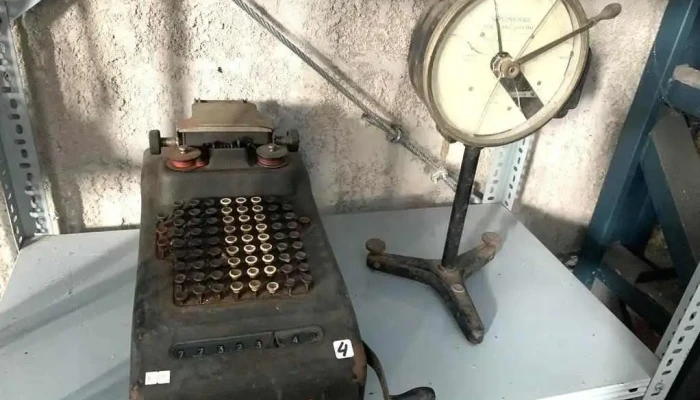 1 Maquina De Sumar Y 1 Torsiometro -  1 - 06-12-2020