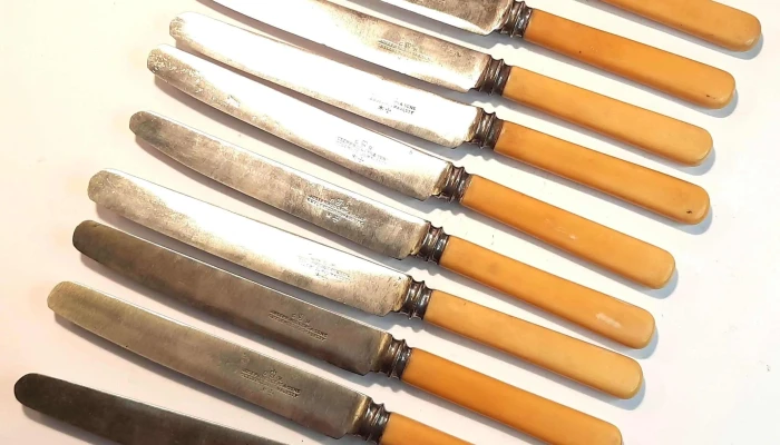 10 cuchillos de mesa hoja Joseph Rodgers & Sons Cutlers to Her Majesty