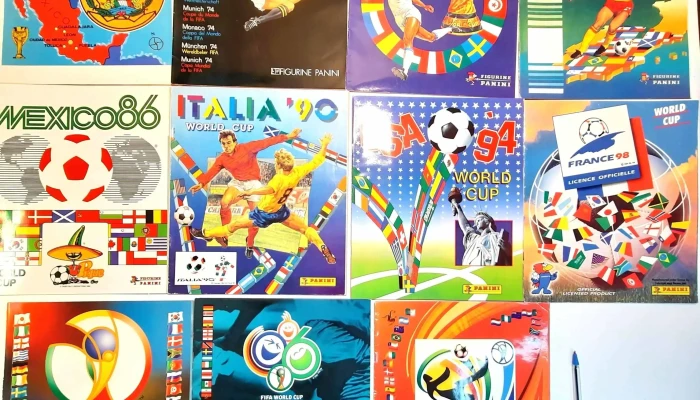 11 Impresiones modernas de álbumes Panini de Mundiales desde 1970 a 2010