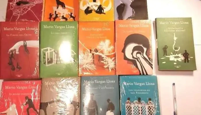 14 Libros de Mario Vargas Llosa, mayoria sin abrir