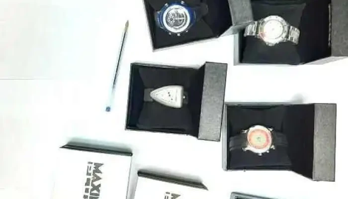 14 Relojes Pulsera En Caja Original Vari 2 - 25-08-2021