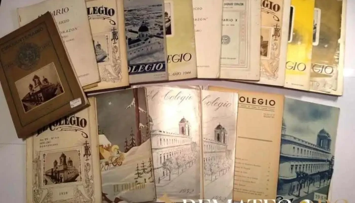 17 libros El Colegio del Sagrado Corazon decadas 40 y 50