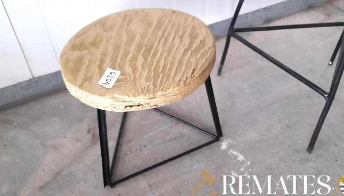2 Bancos Tapa De Madera Circular Base De 2 - 17-06-2021