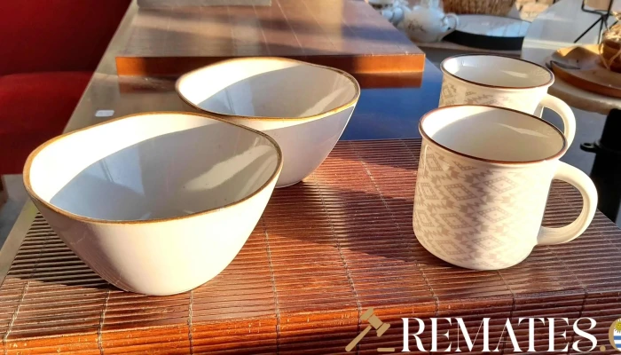 2 Compoteras Y 2 Tazas Beige Con Borde D 4 - 17-06-2021
