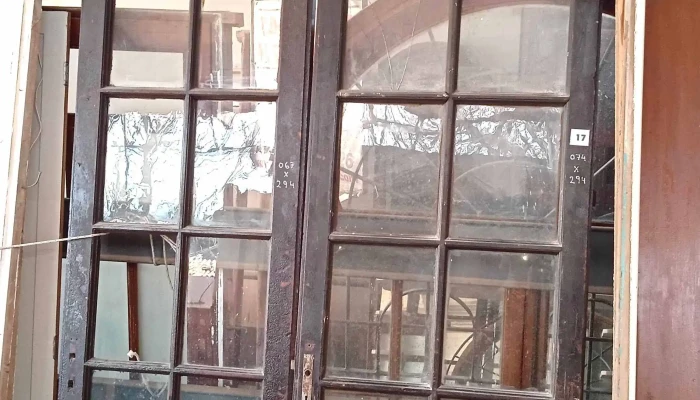 2 hojas de puerta de cedro, vidriadas