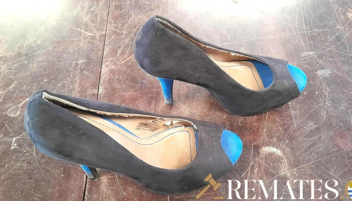 2 Pares De Calzado -  2 - 17-06-2021
