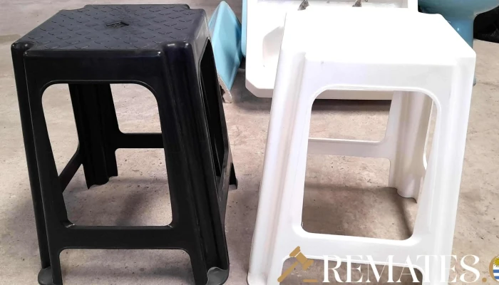 2 Taburetes De Pvc Nuevos -  3 - 17-06-2021