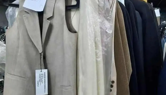 24 prendas Mutiladas (precio por todo el lote)