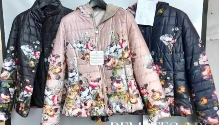 3 Camperas floreadas italianas, varios talles