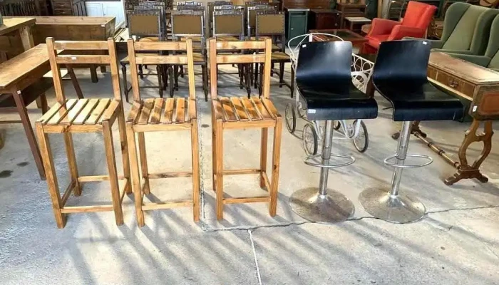 3 Sillas Altas En Madera Y Dos Regulable 1 - 06-12-2020