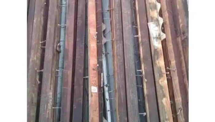 35 tirantes de madera