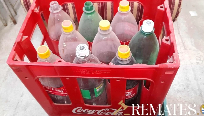 4 Esqueletos De Casilleros Y Botellas Va 5 - 17-06-2021