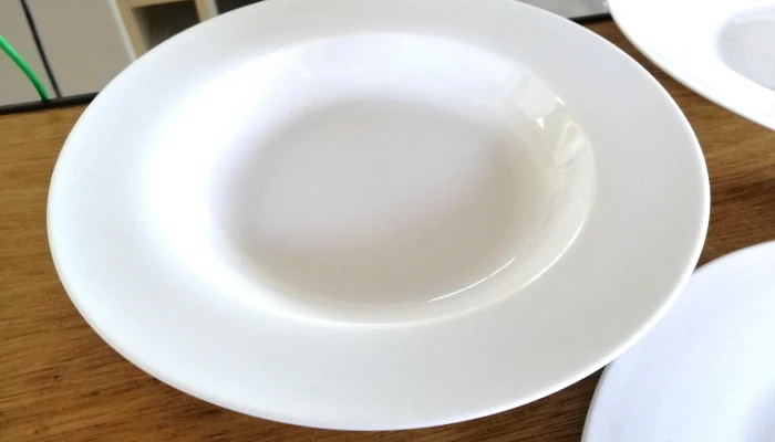5 Platos 3 Blancos Y 2 Con Detalle Cele 3 - 17-06-2021