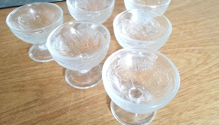 6 compoteras de vidrio transparentes labradas
