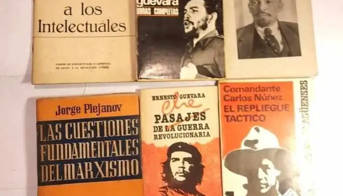 6 libros: Che Guevara, Lenin, Castro y otros autores de Izquierda