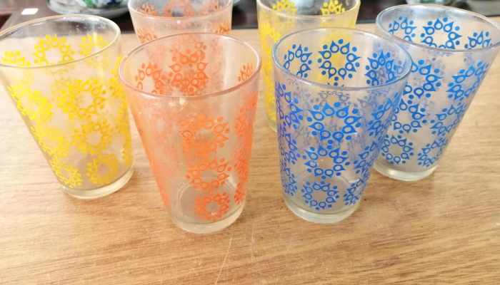 6 Vasos De Vidrio Bajos De Colores Rojos 1 - 17-06-2021
