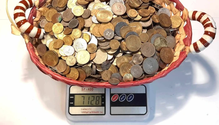 7kg De Monedas Uruguayas A Clasificar -  2 - 05-06-2021
