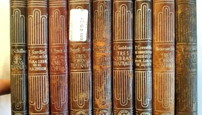 9 Libros Miniaturas Con Tapa De Cuero D 1 - 05-06-2021