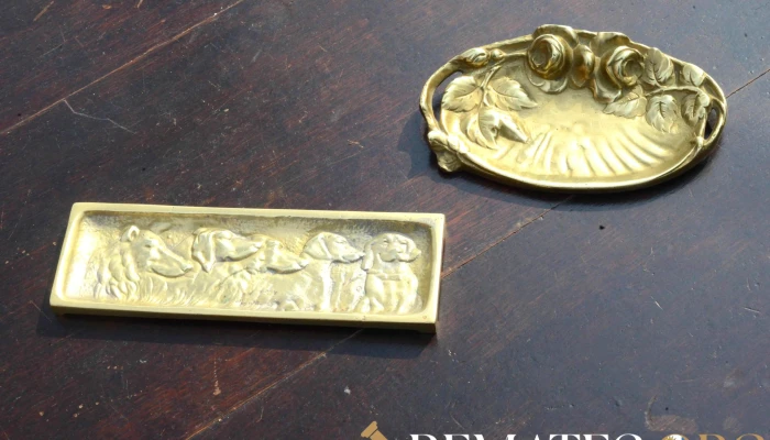 Adornos De Bronce -  1 - 15-08-2021