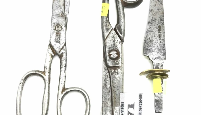 Antiguas Tijeras Y Hoja De Cuchillo