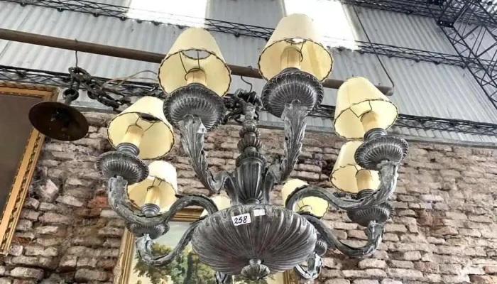 Araña 8 Luces