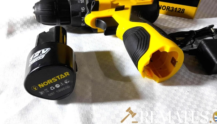 Atornillador Nostar 12 W -  9 - 17-06-2021