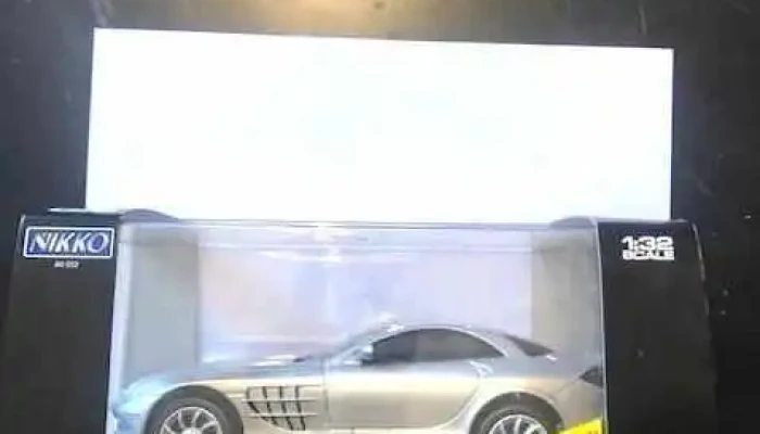 Auto De Coleccion En Su Caja Mercedes Be 3 - 30-07-2021