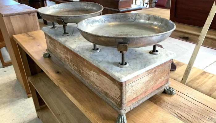 Balanza De 2 Platos Mueble De Madera S 5 - 06-12-2020