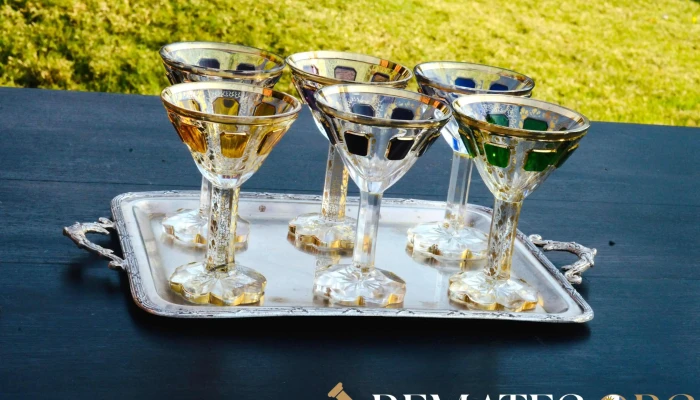 Bandeja en plata con 6 copas en cristal murano