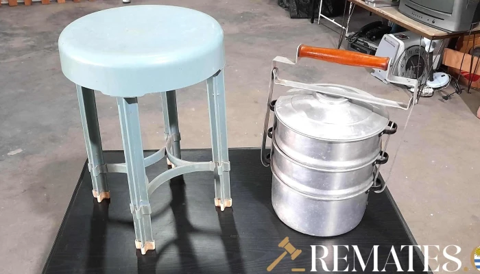 Bianda De Aluminio Y Taburete De Pvc Ver 1 - 17-06-2021