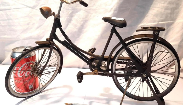 Bicicleta Replica De Antigua Miniatura 4 1 - 05-06-2021