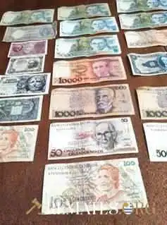Billetes De Distintas Partes Del Mundo -  2 - 30-07-2021