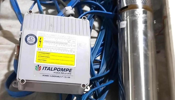 bomba semi surgente con cable