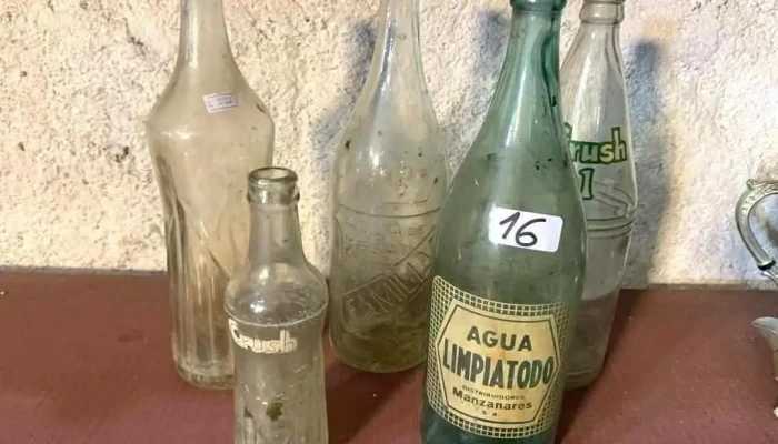 Botellas Coleccionables -  1 - 06-12-2020
