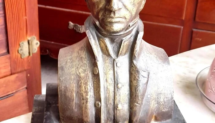 Busto Artigas Bronce Sobre Madera Firmad 1 - 17-06-2021
