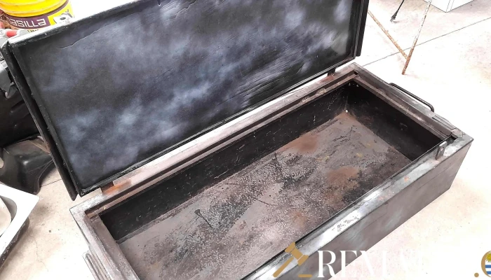 Caja De Metal -  3 - 17-06-2021