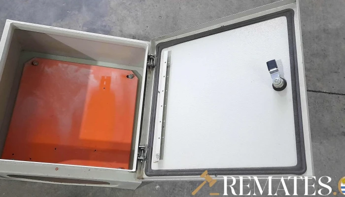 Caja De Metal Exterior Electrica -  3 - 17-06-2021