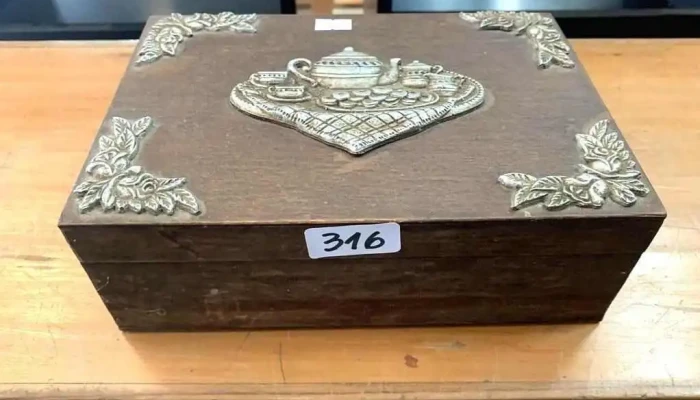 Caja Para Te 3 Platos De Metal Y Plato 2 - 06-12-2020
