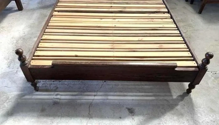 Cama De 2 Plazas En Cedro -  3 - 06-12-2020