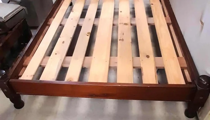 Cama De 2 Plazas En Madera Respaldo Y Ca 1 - 17-06-2021