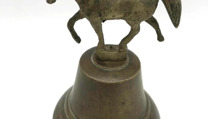 Campana Con Figura De Caballo