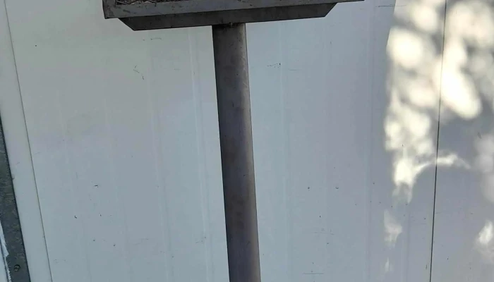 Canasto porta reciduo en hierro