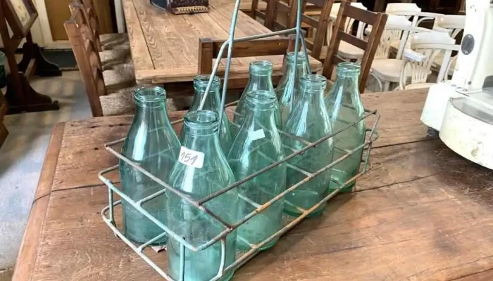 Casillero Con 8 Botellas Conaprole -  1 - 06-12-2020
