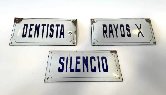 Chapas Esmaltadas Silencio Dentista Y Ra 1 - 06-12-2020