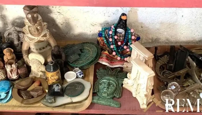 Colgante , Aplique , Lote De Adornos Y Varios