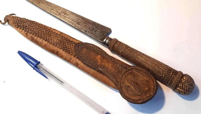 Cuchillo Con Mango Trenzado En Tiento Ho 3 - 05-06-2021
