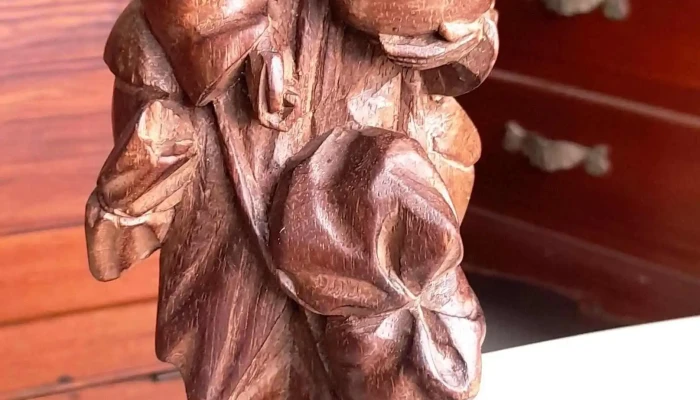 Dos Tallas Madera Mujer India Y Campes 2 - 17-06-2021