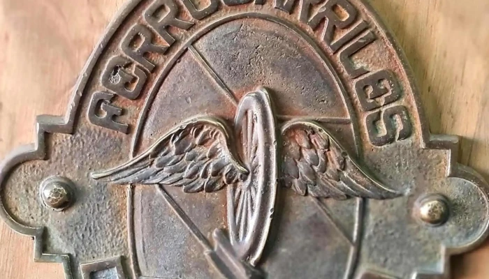 Escudo Bronce Macizo De Locomotoras Anti 2 - 17-06-2021
