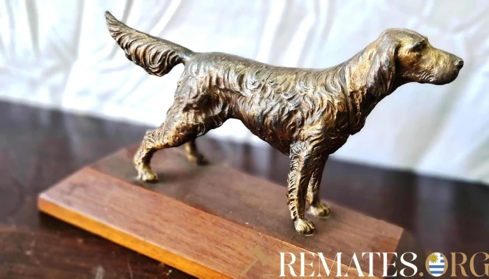 Estatuilla Perro En Bronce Sobre Madera -  3 - 17-06-2021