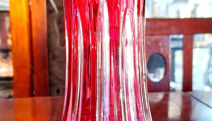 Florero cristal baccarat sano rojo